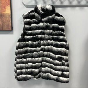 ADORE Banded Black & White Ombre Faux Fur Vest - Large - NWT